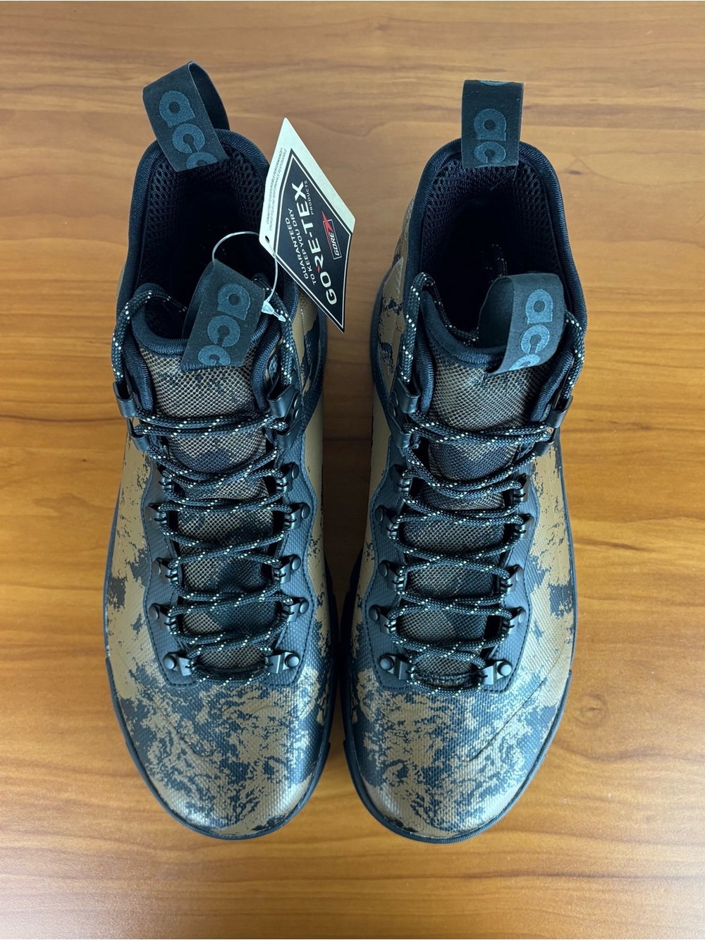 Nike ACG Zoom Gaiadome GoreTex Boots - Picture 4 of 12